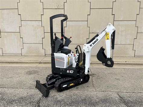 bobcat mini excavator e10|bobcat e10 new price.